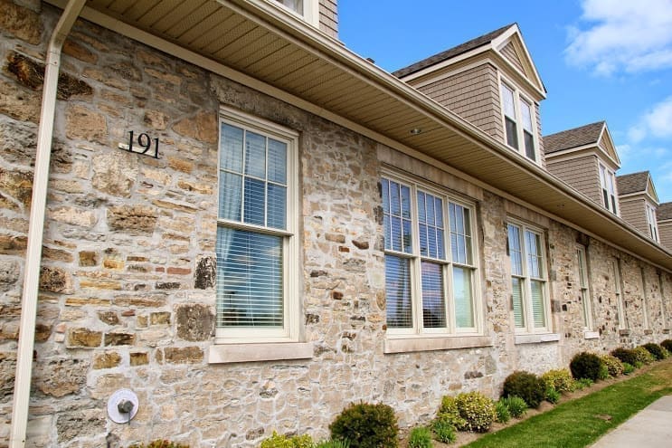 Mark Preece Family House, outdoors